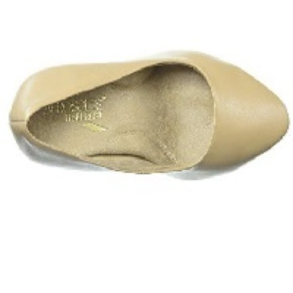 Aerosoles Exquisite Dress Pump Women's Heels - Picture 6 of 6